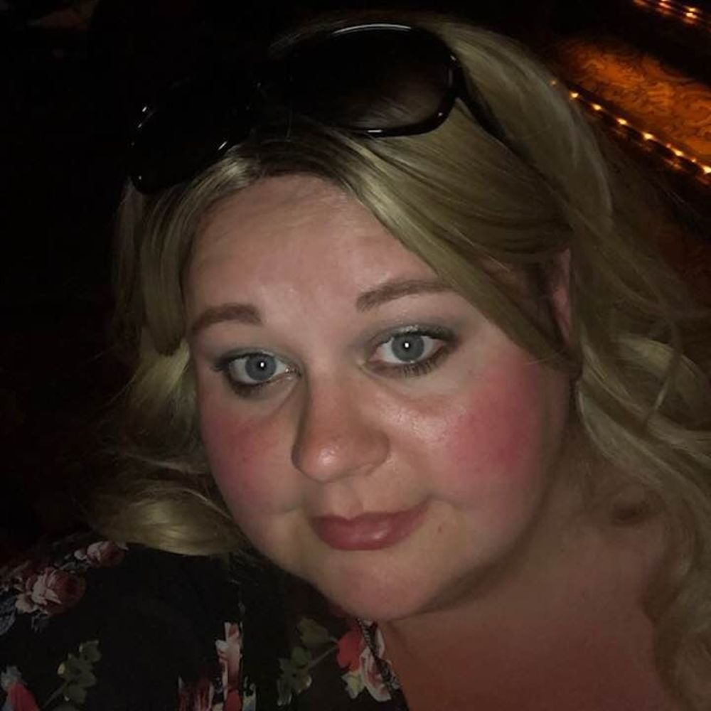 Meet your Posher, Bethi